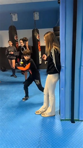 Nothing happens... original vid white shark team original kid box @Nkznn🥋💯