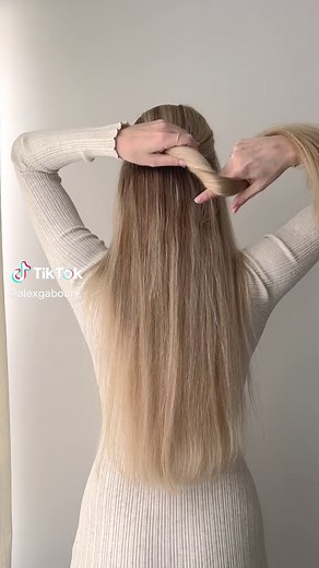 Easy Half Up Half Down Barrette Hairstyles | Hair Inspiration