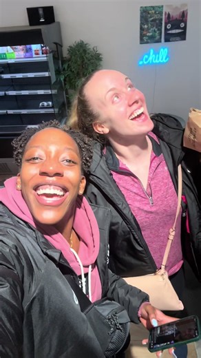 That one non- volleyball day of the week when life is worth living! 🥹👯‍♀️ @Sarah Schmid #athletes #dayoff #teammates #volleyballgirls #professionalathletes