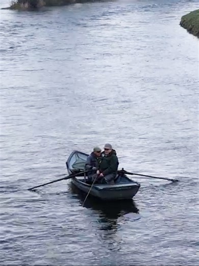A new documentary from the heart of salmon country 🏴󠁧󠁢󠁳󠁣󠁴󠁿 - ‘Opening the Tweed’ on Fishing TV Click the link to watch now! https://www.fishingtv.com/video/opening-the-tweed/ Opening the Tweed follows the start of the 2026 salmon fishing season on the legendary River Tweed, capturing the people, traditions and year-round work behind the UK’s most celebrated salmon river. Beginning at the Tweed Fly Fair, we meet fly tyers from around the world, collectors of vintage tackle and the ghillies