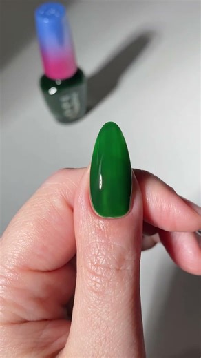 A bold mani in minutes? This deep green crème goes from wet to set in just 60 secs. #shorts