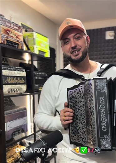 Desafio aceite 🫡 ✅🪗🤌🏼🔊 (Voltinha na concertina). #foryoupage❤️❤️ #fypppppppppppppppppppppppppp #concertinas🇵🇹 #organola #emigrantesportugueses