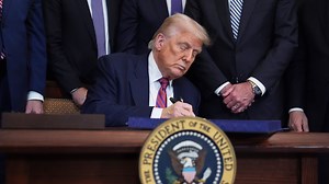 Fox News Tonight (Full episode) - Monday, July 21