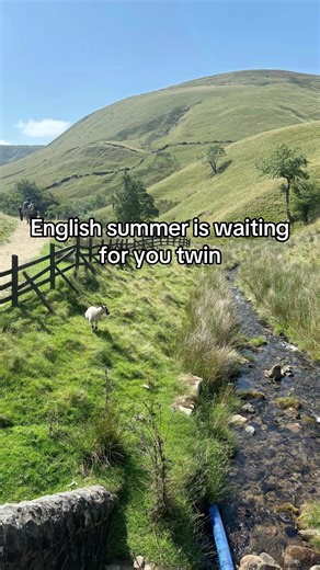 England is waiting 🏴󠁧󠁢󠁥󠁮󠁧󠁿💚#fyp #england #uk #summer | British Summer