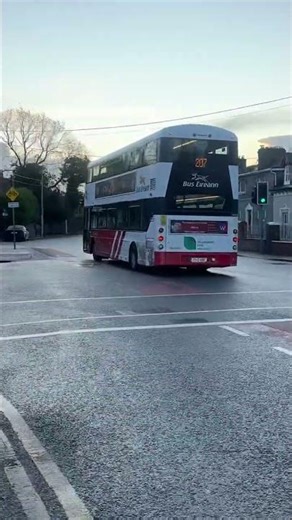 Bus Eireann VWD61 Volvo B5TL (172-C-4387)Route 207 Douglas Road to Donnybrook @ Douglas Rd 2/12/2025