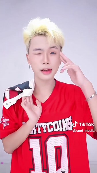 Community Fest 2025: Live DJ Event Experience