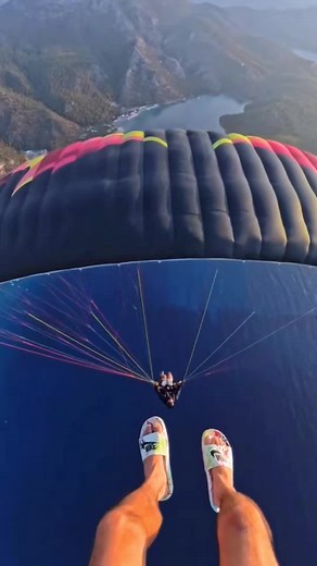Skydiving Life: Ultimate Adrenaline Rush and Freefall Vibes