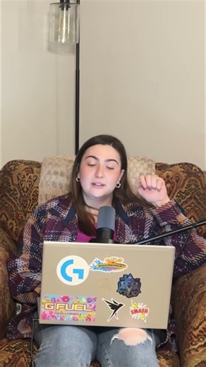 Real or Fake? The Unbelievable Performance in an Empty Room #shorts