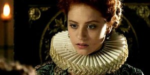 'Isabel': la fallida elección de Michelle Jenner, efectos especiales de todo a cien y una gran Bárbara Lennie