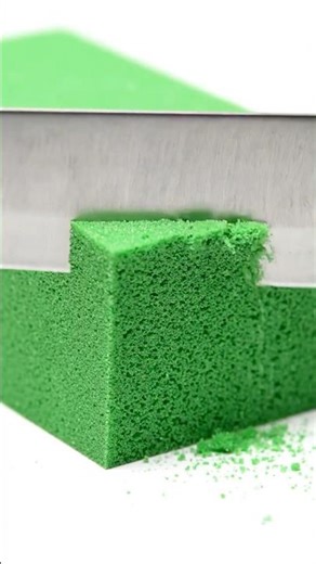 Most Satisfying Green Floral Foam Cutting ASMR | Extreme Crunchy Slices 🔪💚#asmr #foamcutting