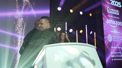 'I'm proud of Handsworth and to be British': Watch as Birmingham icon scoops major award 😎😍 | BirminghamWorld