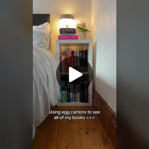 A little reader hack from me to you 😉 #booktok #bookhacks #smallspacehacks #readingismypersonality