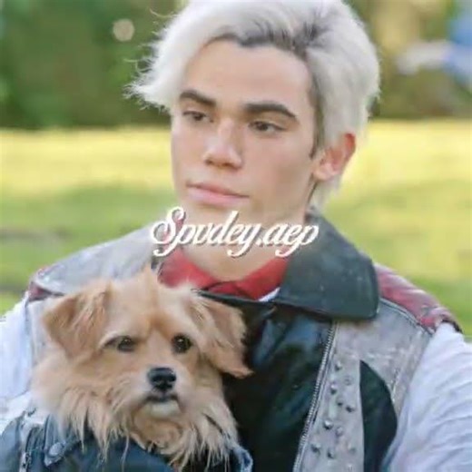 Disney Descendants Carlos (Cameron Boyce)
