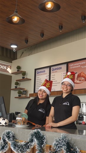 La magia ya empezó en Dela 🎅✨ En Dela estamos dejando todo listo para una sorpresa que te va a encantar. ❤️ | DELA Deleites del Valle