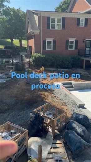 Silver vogue travertine marble pool deck en proceso #beautiful #pooldeck #hardscape