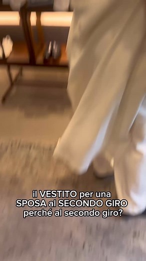 𝙿𝚎𝚛 𝚞𝚗𝚊 𝚂𝙿𝙾𝚂𝙰 𝚊𝚕 𝚂𝙴𝙲𝙾𝙽𝙳𝙾 𝙶𝙸𝚁𝙾...♡ (𝚌𝚑𝚎 𝚟𝚞𝚘𝚕 𝚖𝚘𝚛𝚒𝚛𝚎 𝚍𝚒 𝚏𝚛𝚎𝚍𝚍𝚘) 𝚂𝚊𝚗 𝙲𝚊𝚛𝚕𝚘 𝚍𝚊𝚕 𝟷𝟿𝟽𝟹 𝙿𝚒𝚊𝚣𝚣𝚊 𝚂𝚊𝚗 𝙲𝚊𝚛𝚕𝚘 𝟷𝟼𝟷 ༛𝚒𝚗𝚝𝚎𝚛𝚗𝚘 𝚌𝚘𝚛𝚝𝚒𝚕𝚎☘︎ 𝟷𝙾𝟷𝟸𝟹 𝚃𝚘𝚛𝚒𝚗𝚘~𝙸𝚝𝚊𝚕𝚒𝚊 𝙸𝚗𝚏𝚘 𝚆𝚑𝚊𝚝𝚜𝚊𝚙𝚙 𝟹𝟿 𝟹𝟹𝟺 𝟼𝟸𝟼𝟼𝟷𝟷𝟻 𝚜𝚊𝚗𝚌𝚊𝚛𝚕𝚘𝟷𝟿𝟽𝟹@𝚜𝚊𝚗𝚌𝚊𝚛𝚕𝚘𝟷𝟿𝟽𝟹.𝚒𝚝 ◌ ◌ ◌ ◌ ◌ #sancarlodal1973 #giorginasiviero #torino #moda #donna #fashion #sposa #bride #matrimonio #reelinstagram #foryou | San Carlo dal 1973