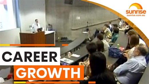 HOTTEST JOBS IN AUSTRALIA 💼 Which roles are on the rise in the new year, and how you can find a high-paying position even if you don’t have any training. WATCH SUNRISE FOR MORE | @7plus ☀️ | Sunrise