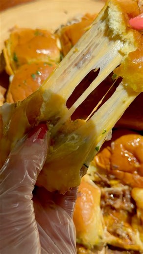Cheesy Meat Bread Recipe | Easy Shredded Meat Sandwich with BBQ sauce