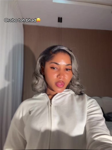 Batife's Viral Mirror Challenge with iPhone 16