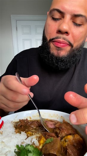 Definitely feeling better ! Thank GOD 🙏🏽❤️🤲 trying my Abuelos Sopa de res recipe ! You can find on my page 👨🏽‍🍳 #sopaderes #sopas #puertoricanfood #PuertoRico | Chefedgardojv