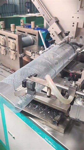 Advanced machine for making wire nets and easy to cut with precision #shorts