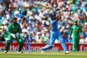60M views · 984K reactions | On Pandya's birthday, a look back at his remarkable 76 off 43 balls in the Champions Trophy 2017 final. Although the knock came in a losing cause, stats show that he played throughout with 100% control, with no runs made of miscues or edges 勞 | ICC - International Cricket Council | Facebook