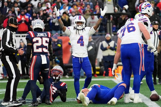 Bills overcome 21-point deficit to defeat Patriots: Final score, recap, photos