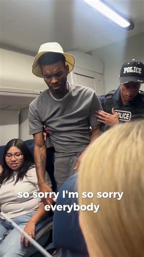 They didn’t know he was blind… and felt deep regret 🥹💔✈️