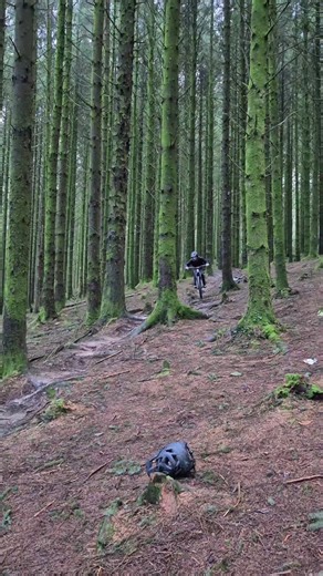 Stupid crash 😭 @kbelmont09 @Harri edland on cube @🏒 🥅 #mountainbikes #nukeproofgiga #mtb #nukeproof #crash