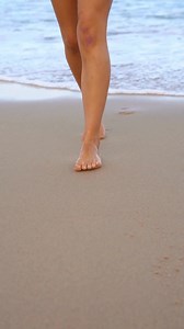 Ever wrap up a beach day or camping trip feeling salty, sandy, or just… sticky? 😅 Meet your new summer sidekick - the Beach Soul Portable Shower 💦 Your quick freshwater fix for: • Rinsing off salt, sand & sweat • Washing gear, feet, dogs - whatever needs it • Keeping your car & campsite clean No batteries. No charging. Just fill, pump & rinse. Take it anywhere - the beach, the bush, the back of your car. It’s going to be a scorcher this year 🌞 Stay fresh wherever you roam! 👉 Grab yours now: 