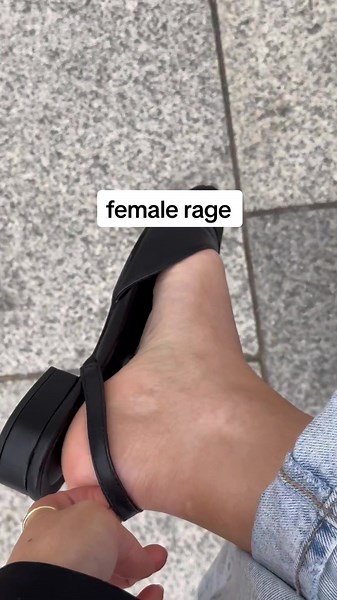 the first & last time i’ll be wearing these slingbacks 🙃🥲 #femalerage #slingbackshoes #outfitfails