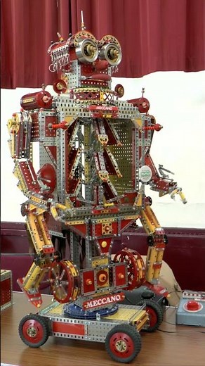 Tin Man Tom — The robot cyclist!