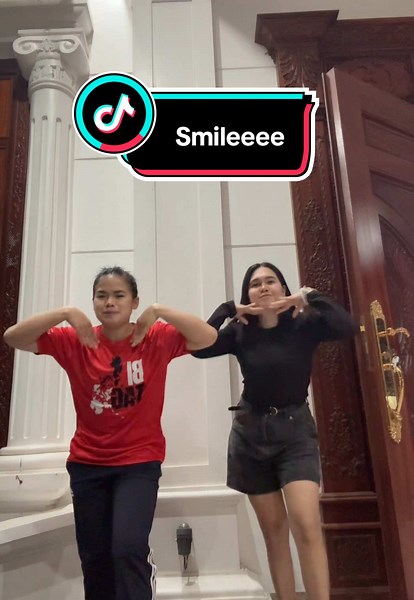 Smile #letsgrowtogether #viral #fyppppppppppppppppppppppp #vietnam #smil #smile #fyp