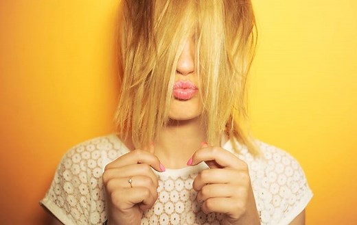 6 Possible Reasons Why Your Hair Texture or Color Changed on Its Own