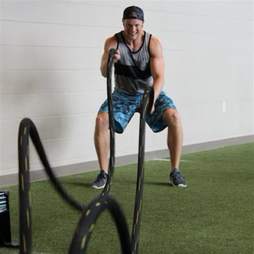 Include these battle rope exercises in your workouts