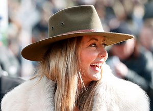 Carol Vorderman debuts glam new hair-do for Pride of Britain Awards