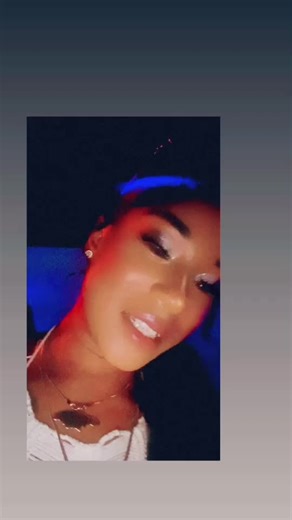 Pretty rebel 🤘 (@prettyreble)’s videos with