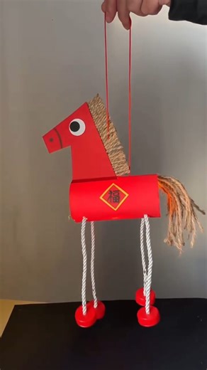 Artcraft4433 on Instagram: "Beautiful craft made out of bottles and threads."