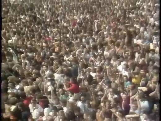 Skid Row - Holiday In The Sun - Live Moscow 1989 | Hairspray Heaven