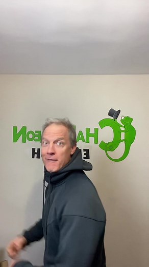 #play #simonsays #game with #mikethechameleon