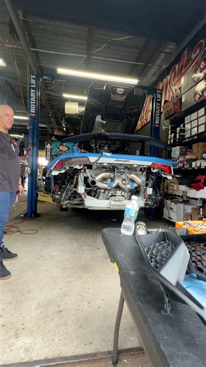 Lamborghini exhaust almost blows everything off the table