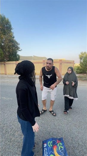 انت شو دخلك😂😂 نانو وام سيف