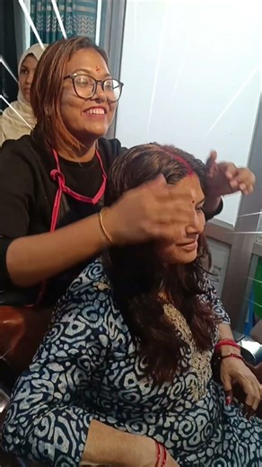 #mysignature #haircut #100kview #10ksubscribers #beforeandafter #bts #hairstyle #haircare #hair