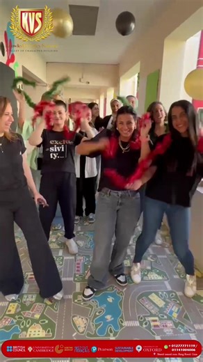 Our teachers are ready to see their students again 🕶️♥️ Can’t wait to see you on Sunday ♥️📍 #kvs #britisheducation #backtoschool