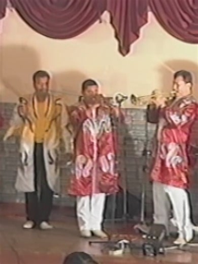 Baile Calentano en Los Ángeles California - 2000