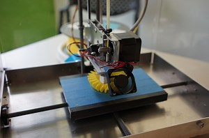 A Sneak Peek at the MOD-t $250 3D Printer