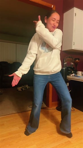 understood the assignment 🔥 😂 #silentdance #trend #tiktok #morepassion #dance