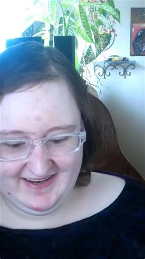 sorry to the earbud wearers #vlogger #funny #shortsfeed #shortvideo