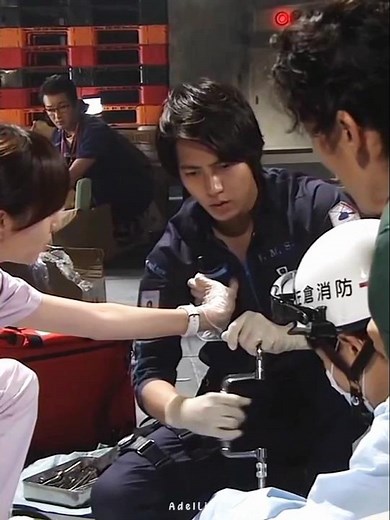 Fellow doctors trapped in cold storage #codeblueseason3 #jdrama #medicaldrama