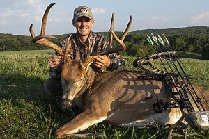 Whitetail Body Language: 5 Signs To Look For | WAYPOINT TV